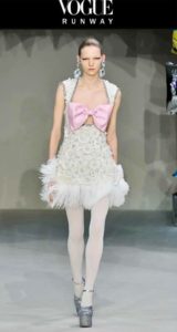 Abito ricamo floreale in 3D Giambattista Valli HC 2023