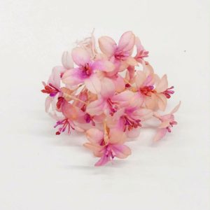 Fiorellini di lillĂ in seta e dipinti a mano