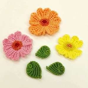 Fiori crochet egiziano applicazioni con perline per moda chic