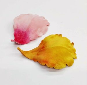 Petali artigianali di Hibiscus in velluto dipinti a mano