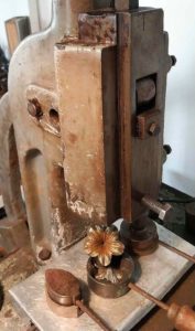 Pressa caldo stampi ottone petali stampati ricamo